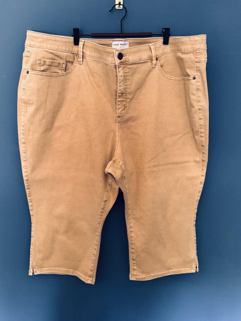 Lane Bryant camel colored jean pedal pushers Size 26 NWOT
